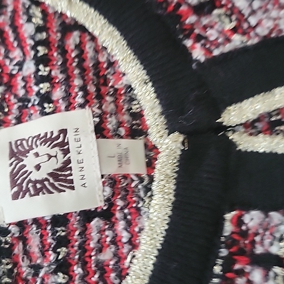 Cardigan - Picture 2 of 2